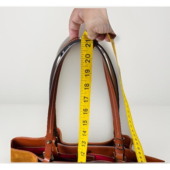 Dooney & Bourke Large Flynn Bag Honey Suede Gently Used Rare Retired Tote Bucket - Picture 14 of 14